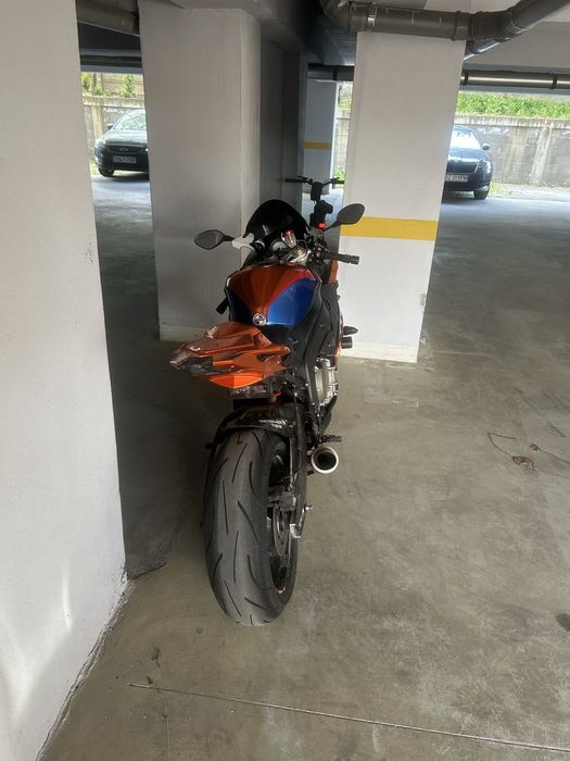 Vand BMWS1000RR.
