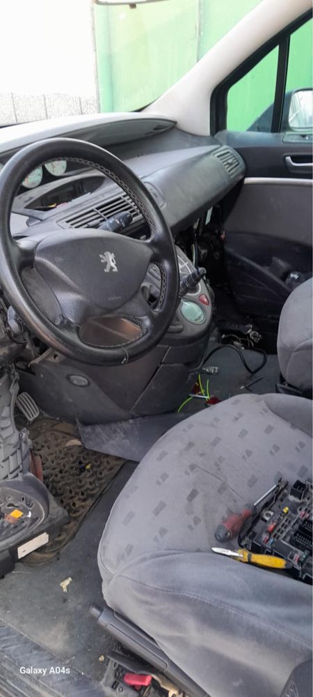 Пежо 807  2.2HDI 2003 г На ЧАСТИ