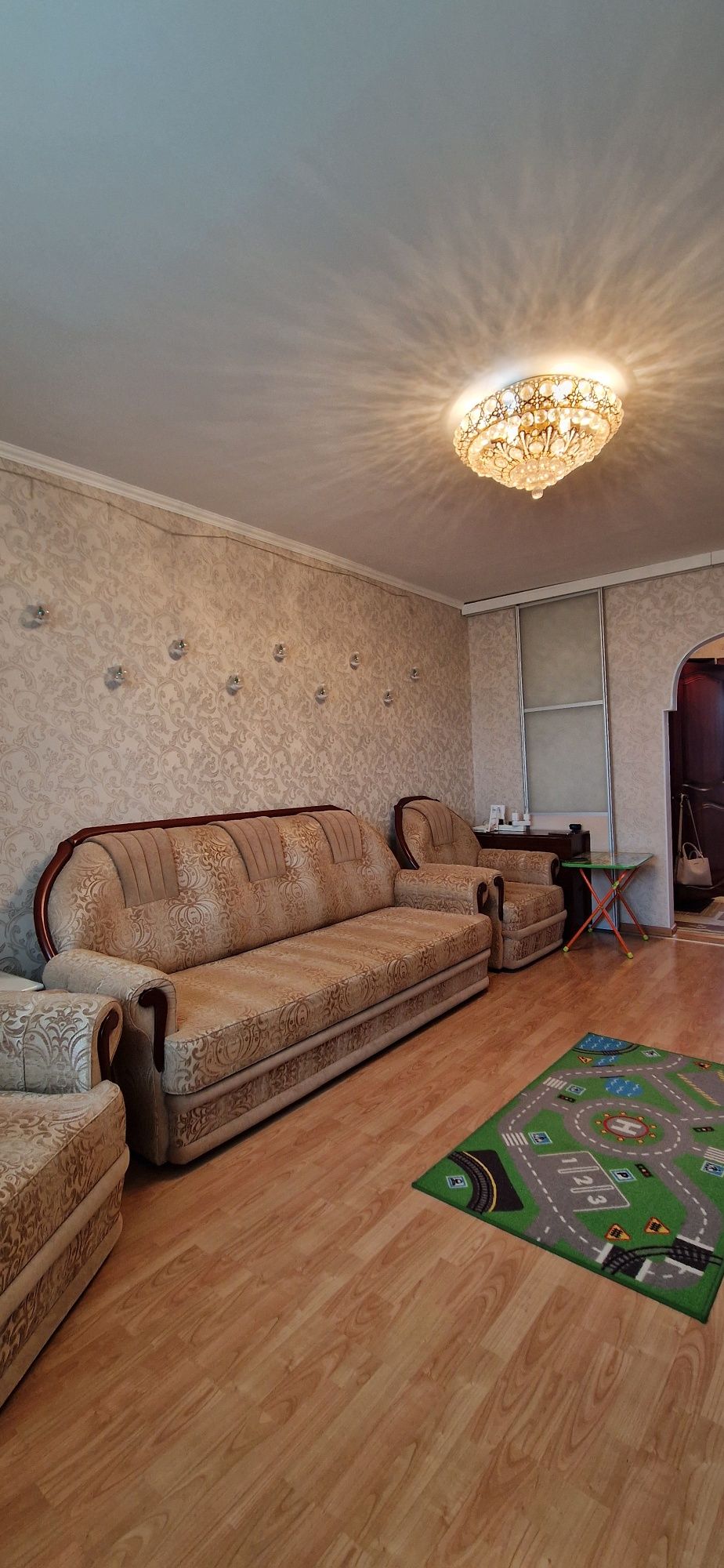 Продам 3 кв 65 квм рн Дом ветеранов