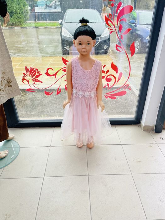 Маникени мъжки дамски и детски