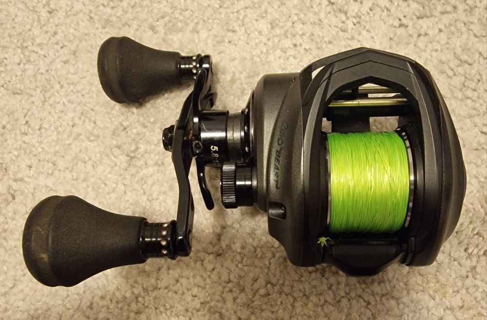 Vând Mulinete spinning