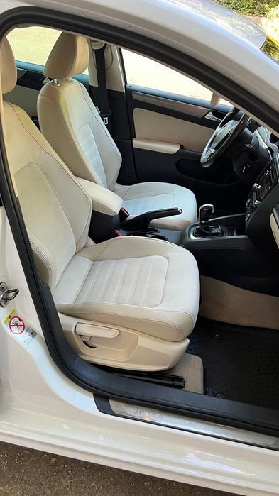 VW Jetta 2.0 TSI DSG Highline, 210 cai, automata, origine România