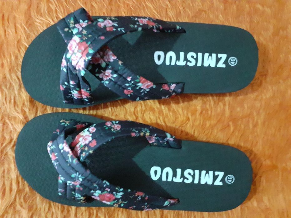 Дамски чехли летни.