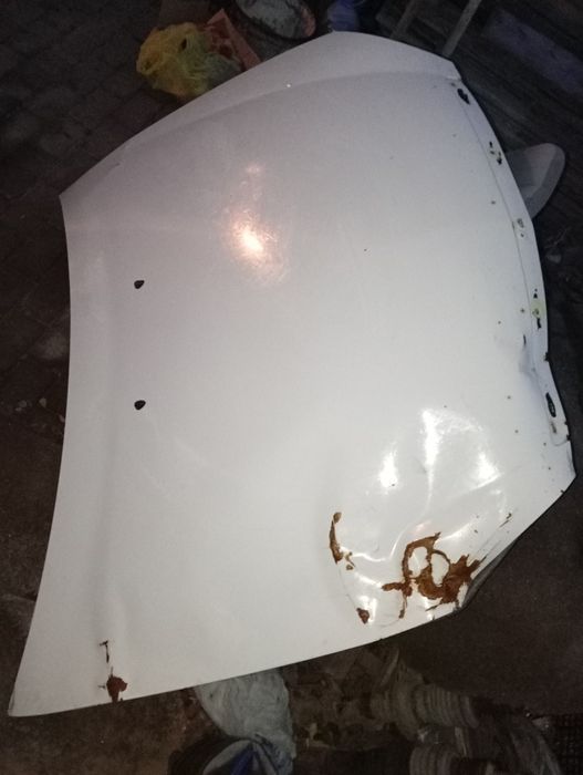 Продам капот на Приору