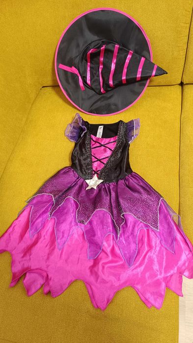 Рокля за момиче,добре запазена