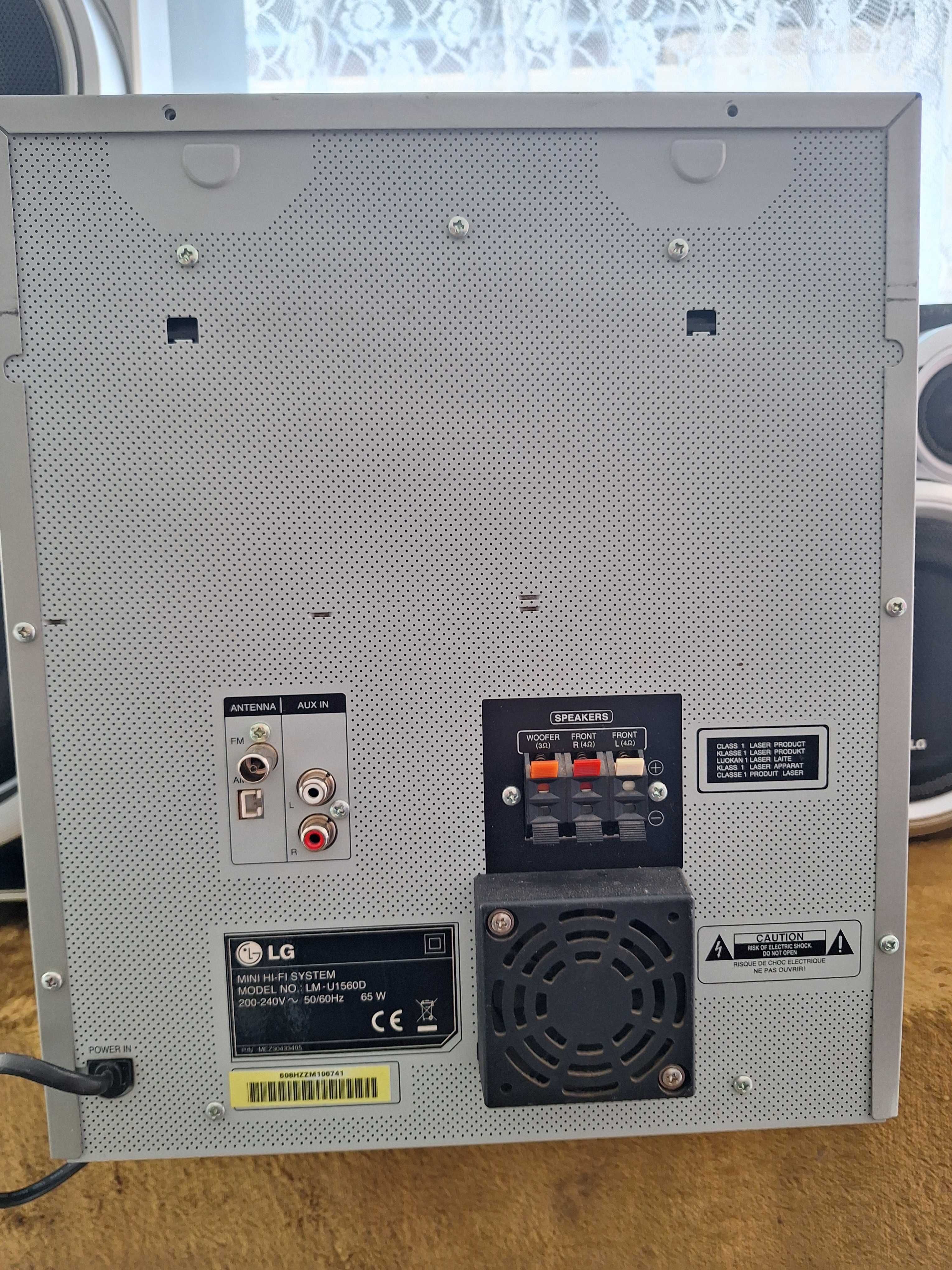 Стерео уредба LG LM-U1560D