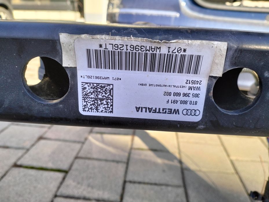 Cârlig remorca audi A4 b8,5 OEM
