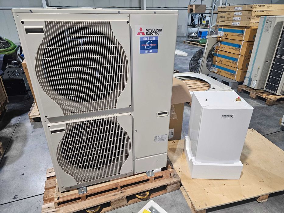 Термопомпа Mitsubishi - 14 KW - сплит - нова
