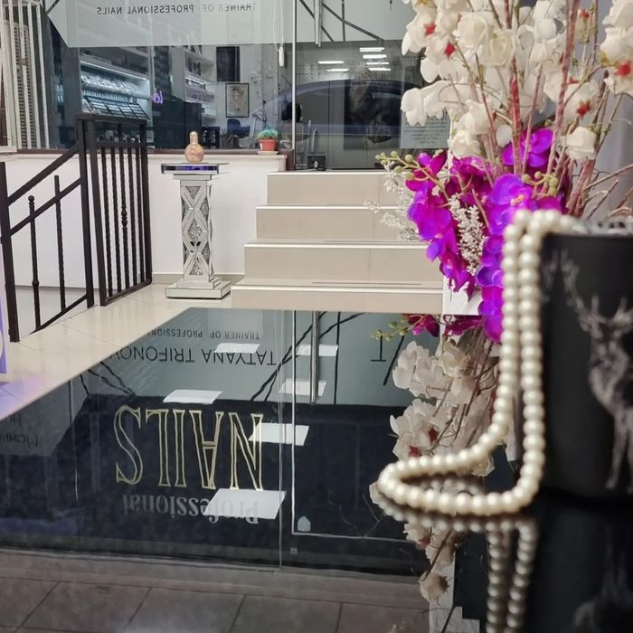 Дава се под наем  в Варна, Колхозен пазар -  кв.м за 220 € - Снимка #2