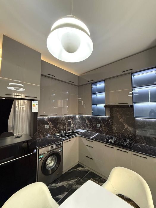 Новостройка. Чиланзар-Ц квартал. 2-х ком. Ипотека есть.Метро Чиланзар