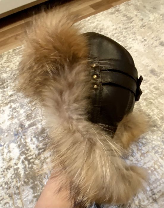 Caciula din piele si blana naturala