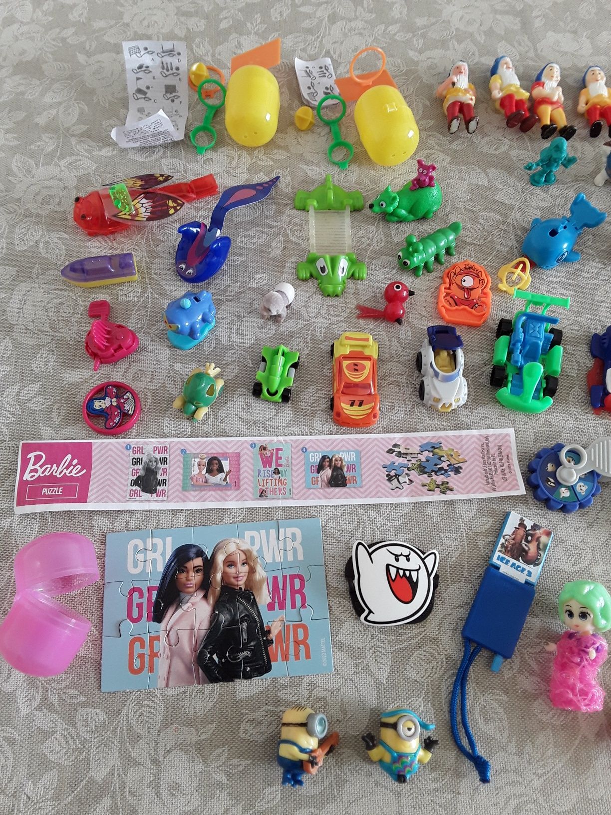 Играчки киндер Kinder