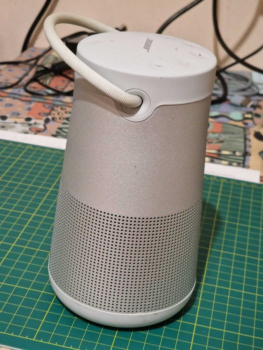 Bose SoundLink Revolve+ II – stare f buna, folosit la birou