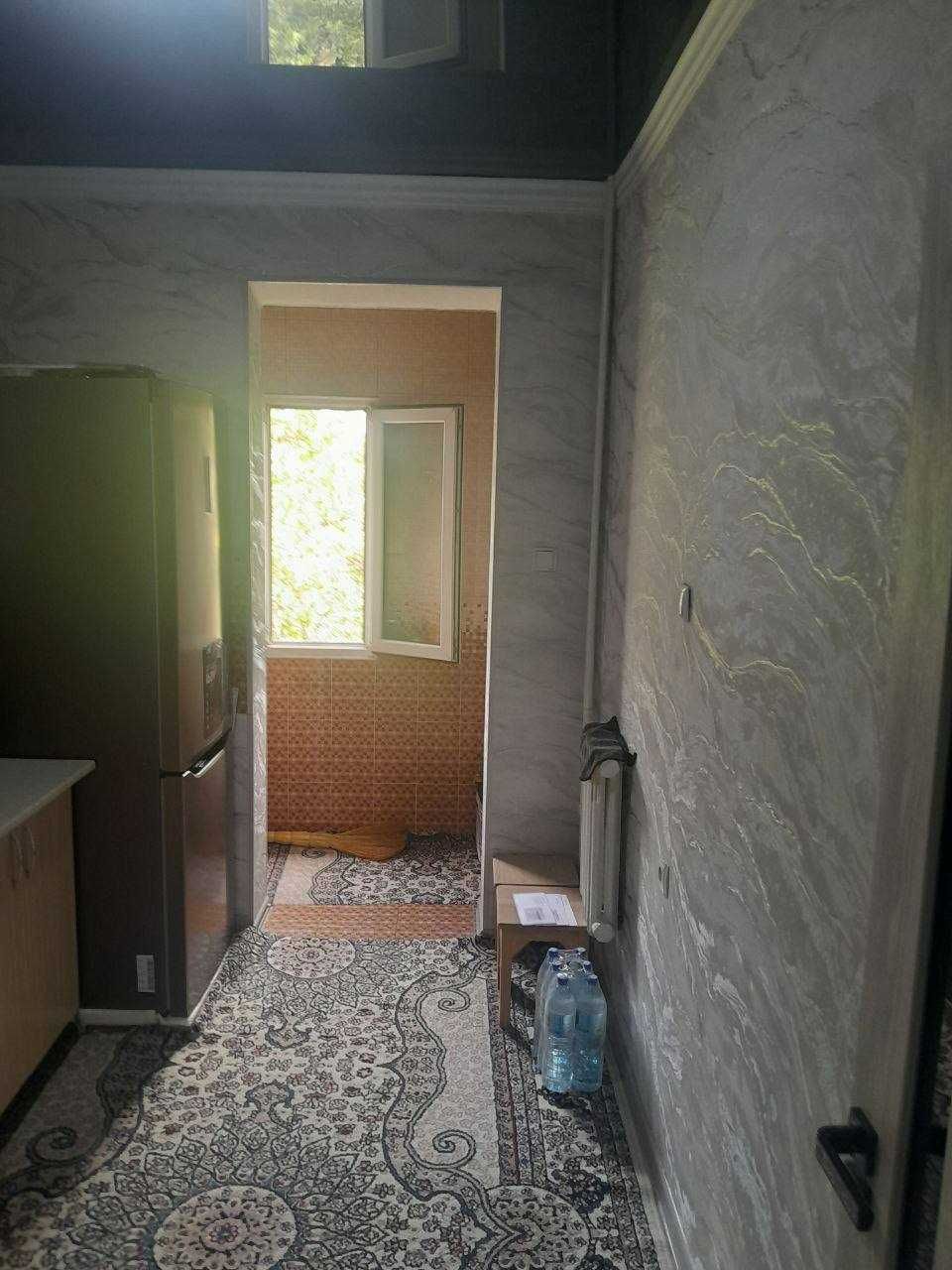 СРОЧНО Тинчлик метро олдидан 3 хонали 70м2 квартира сотилади