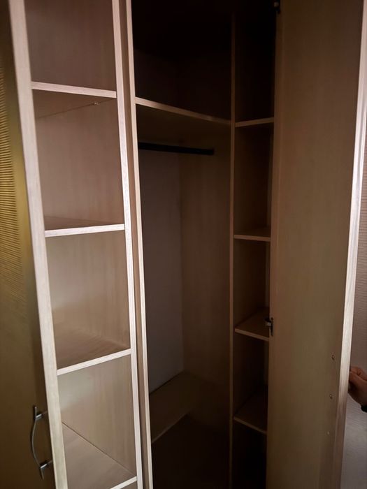 Угловой шкаф лдсп