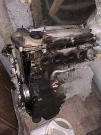 Двигатель на Тойоту 40 2.4