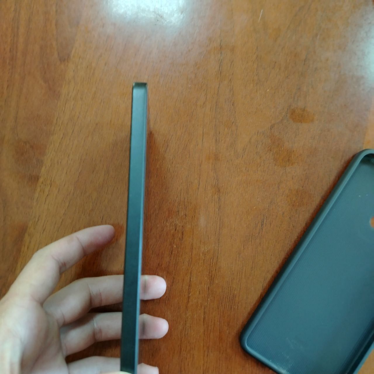 Telefon sotiladi
