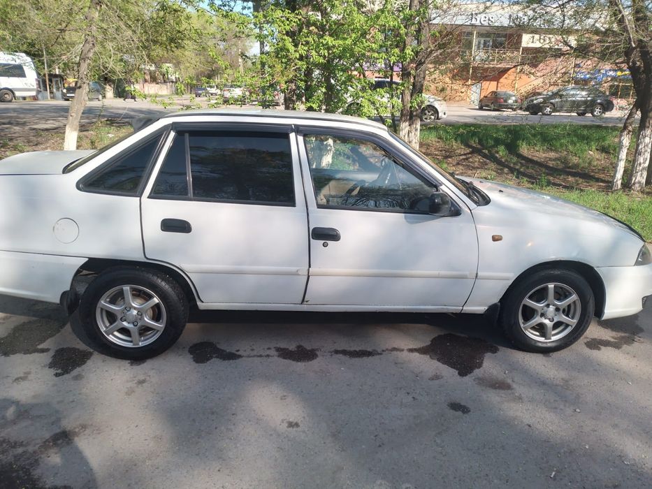 Продам Автомобиль DAEWOO NEXIA