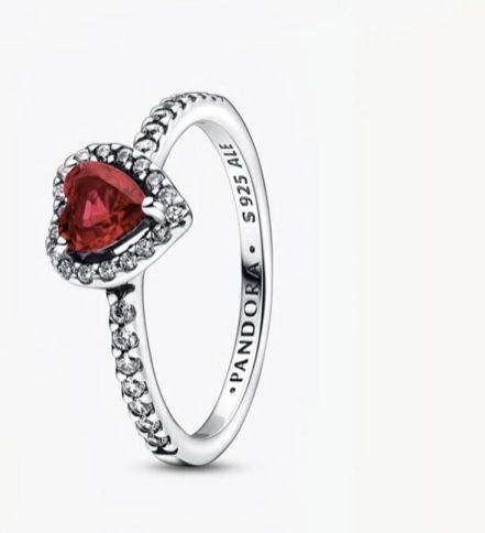 Пандора кольцо сердце
