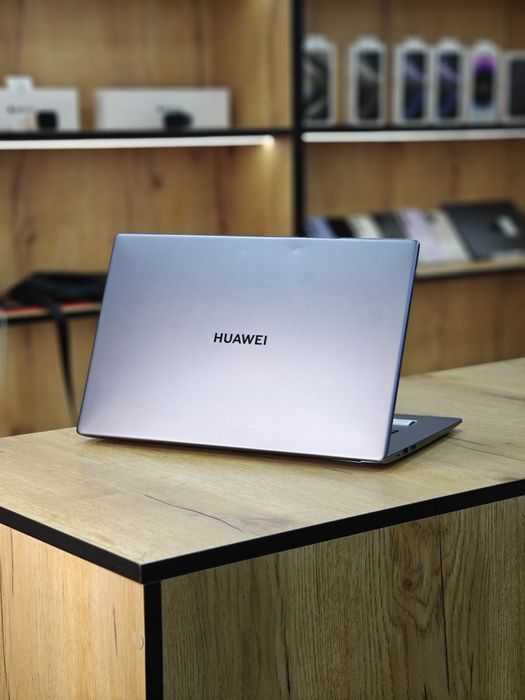 Ультрабук Huawei | Intel Core i5 | 8гб ОЗУ | 256гб SSD | MateBook D15