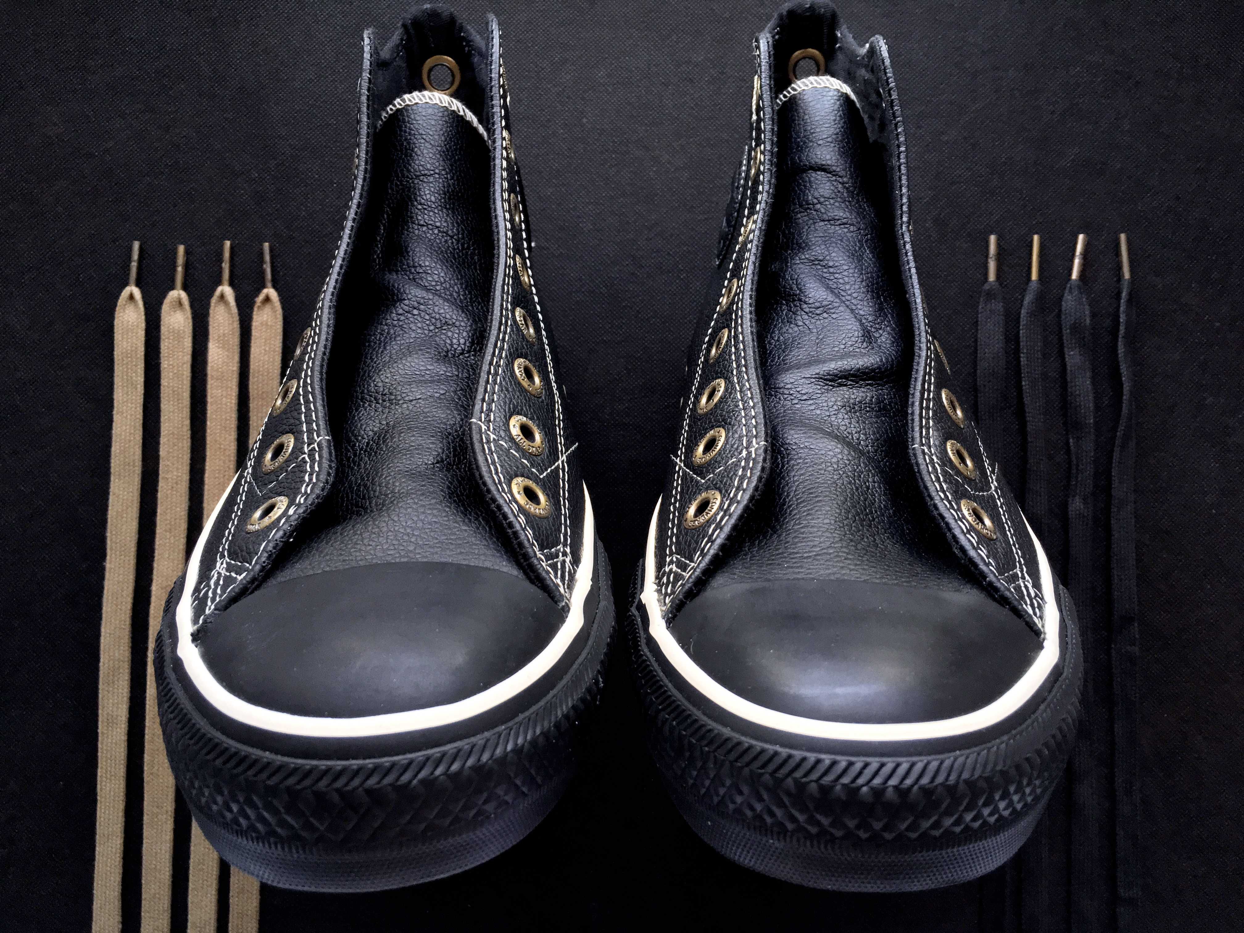 DEADSTOCK CONVERSE® Chuck Taylor All Star EUROPEAN Leather Hi — 28.5cm