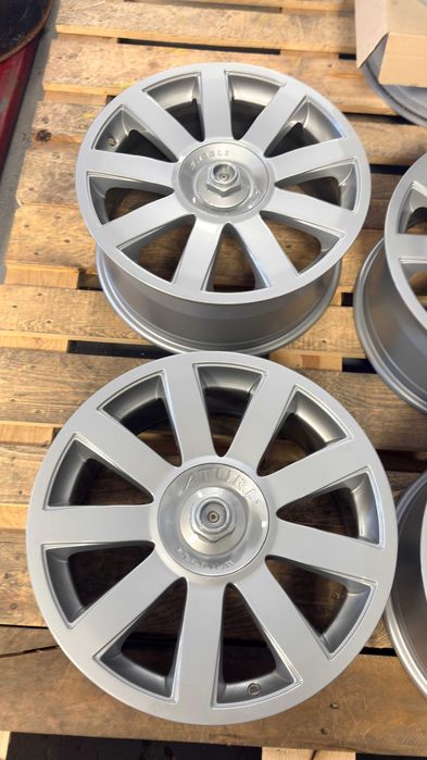 Jante ATURA 8Jx18 ET 35 5X100 Volkswagen Audi Seat Skoda Subaru