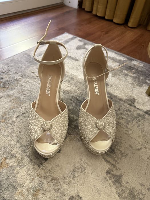 Pantofi de mireasa Aryanna Karen