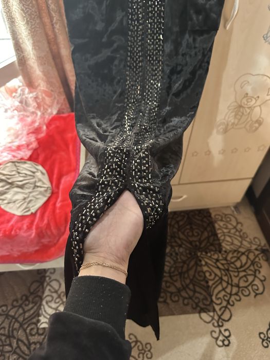 Qora mramor villur vecherni koyle