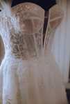 Rochie de mireasa tip A-line