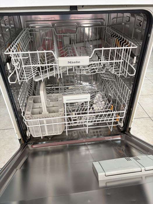 Miele G4920 sc свободностояща миялна 14 комплекта/24 мес гаранция