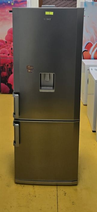 Combina frigorifică BEKO 316 L, No Frost, HarvestFresh, AeroFlow