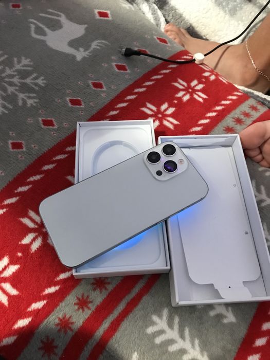 Vad iphone 16 pro max ,acept orce schimb