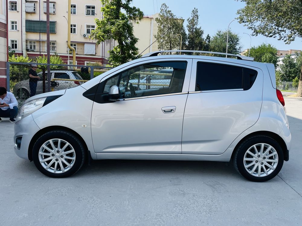 Chevrolet Spark 3 pozitsiya