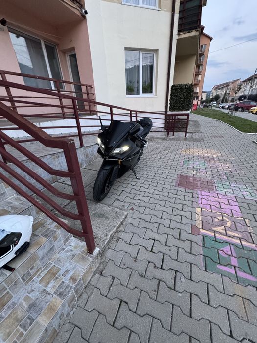 Yamaha YZF R-125 2016