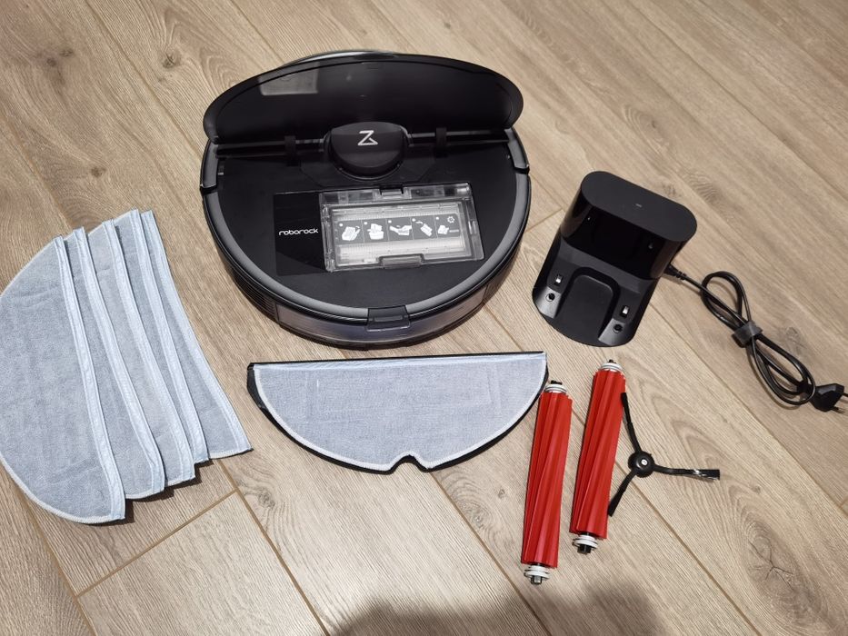 Roborock S7 aspirator robot + mop – stare foarte bună, accesorii inclu