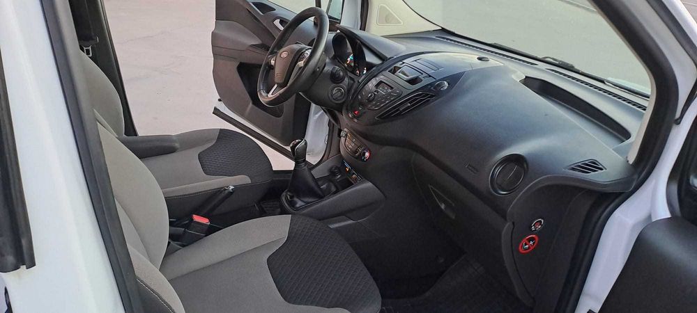 Ford Tourneo Courier 1.5 diesel