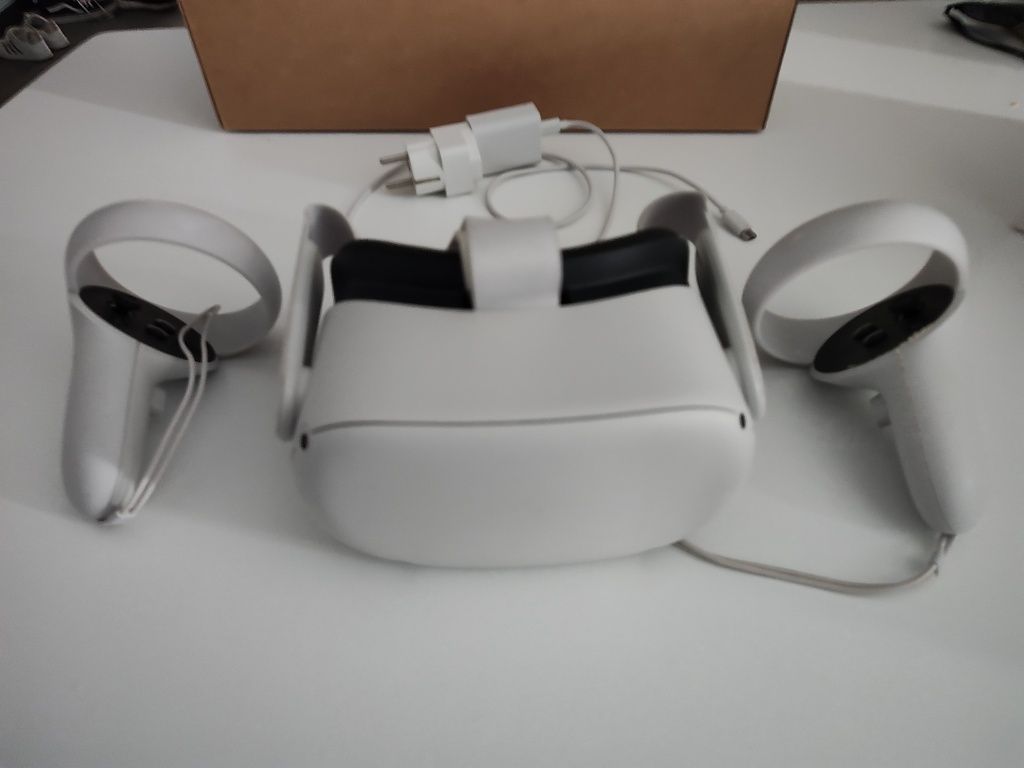 Headset virtual reality Oculus / Meta Quest 2 64G