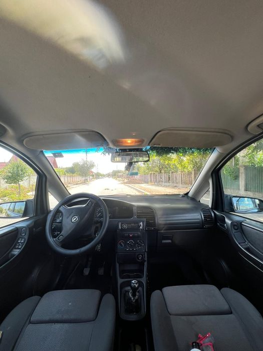 De vânzare Opel Zafira