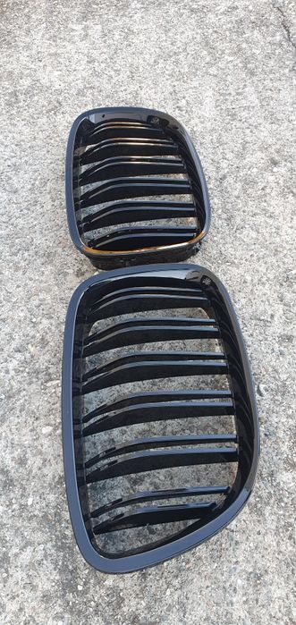 Grile Negre Bara Fata BMW F07 GT