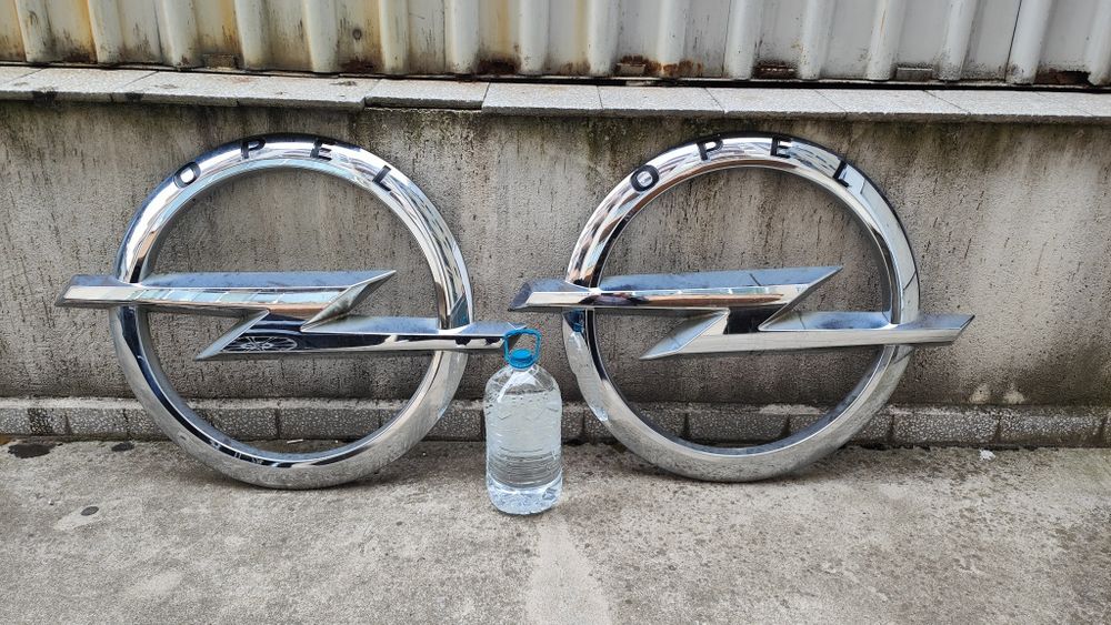 OPEL рекламни емблеми 2бр. емблема Опел табела реклама сервиз магазин