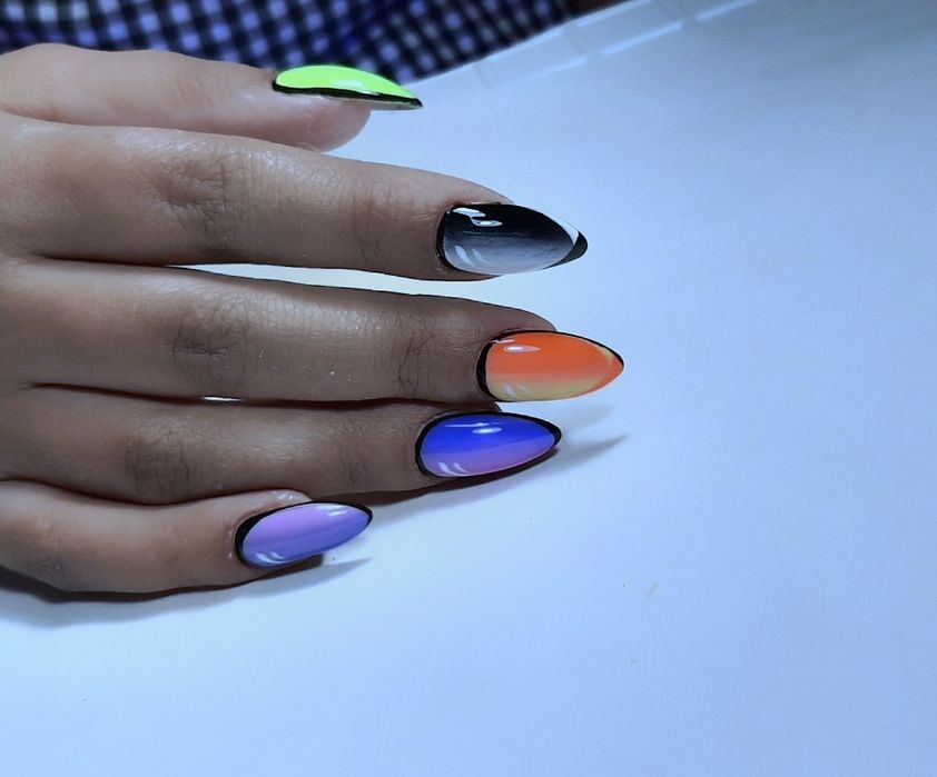 Маникюр, наращивание ногтей по демократичной цене