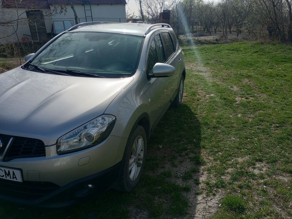 Nissan Qashqai +2 . 1,6.dci.euro5  4×4. 2013.