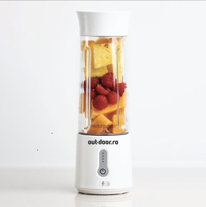 Mini blender portabil