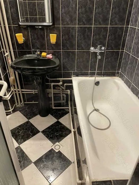 BdFratii Golesti|Gara|Universitate|Centrala Proprie|Mobilata|