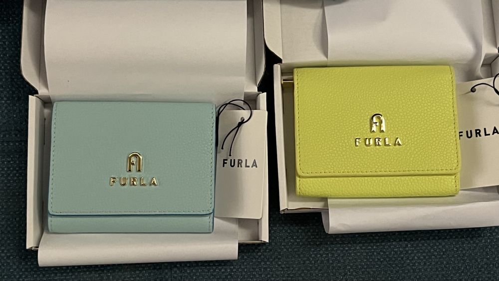 Чисто нов модел Furla Camelia.100% оригинал, с етикети.В два цвята.