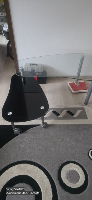 Masă de cafea de sticlă