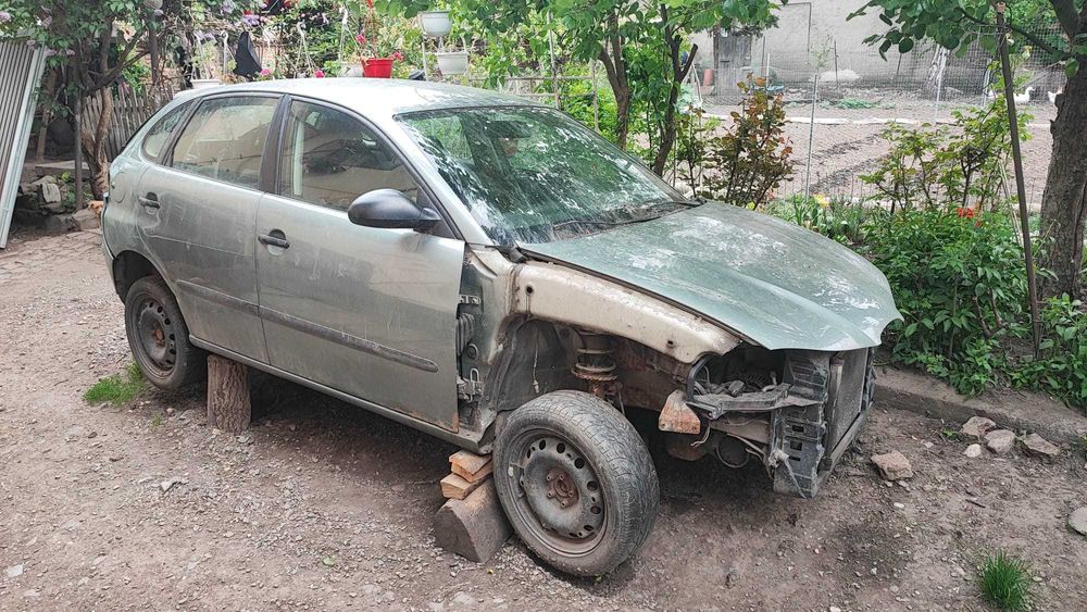 Combo vanzare 2 Seat Ibiza 2003-2004