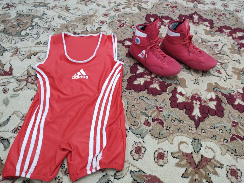 еркін күрес киімі