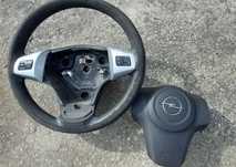 Opel Corsa стелки,волан,радио с USB/BT,адаптори, ключ светлини