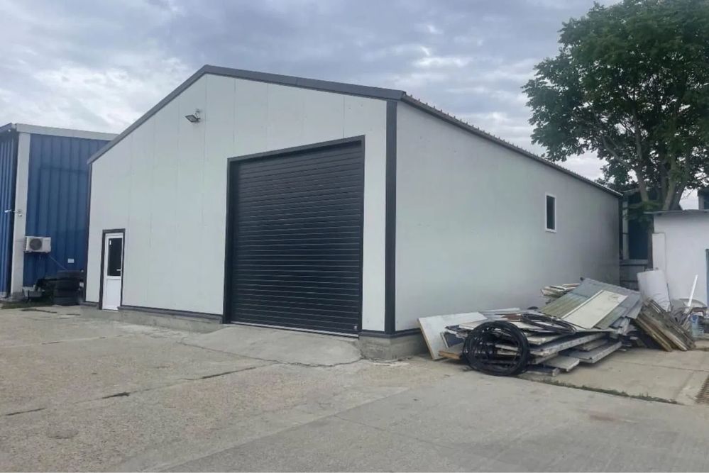 Executa hala metalic 10x40 cu panou sandwich accept variante auto